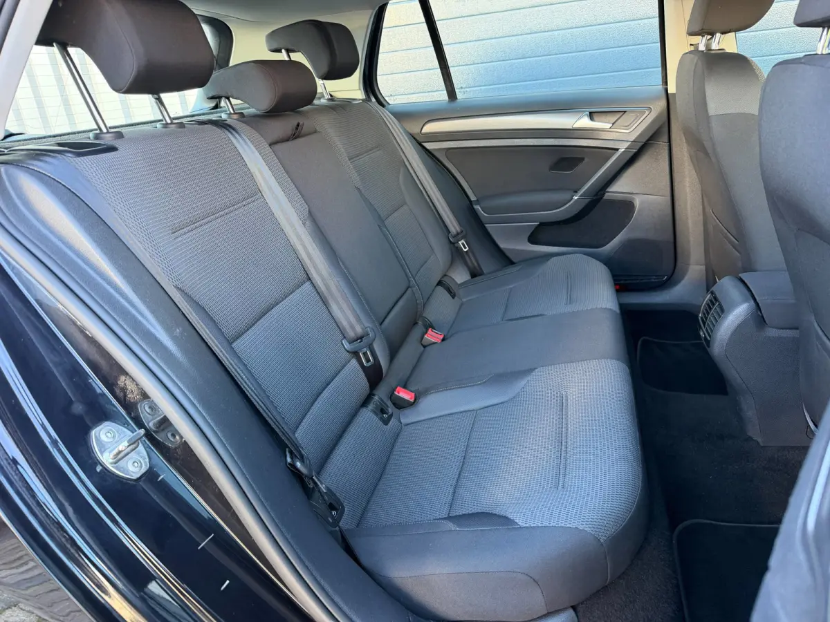 E-Golf|SOH 100%|NAP|TREKHAAK|NAVI|17INCH|