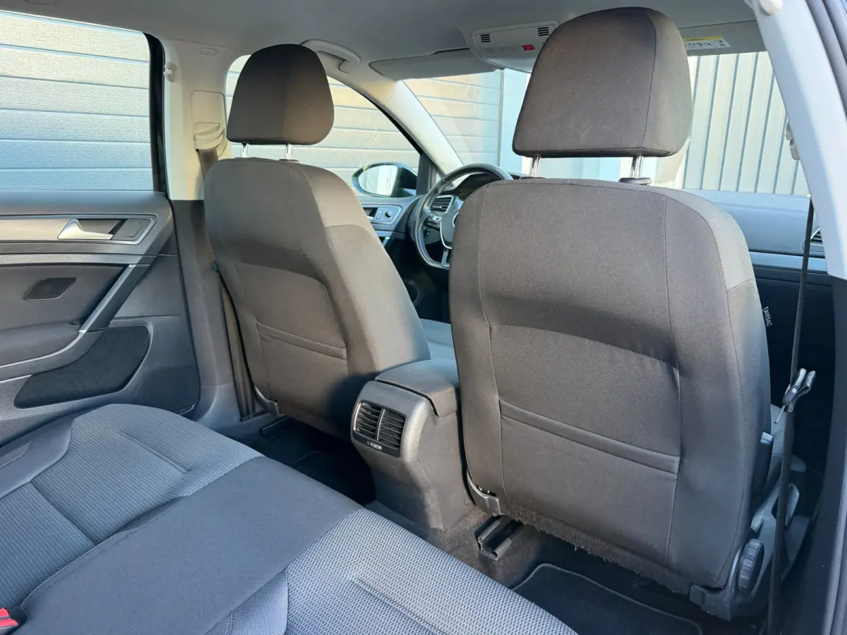 E-Golf|SOH 100%|NAP|TREKHAAK|NAVI|17INCH|