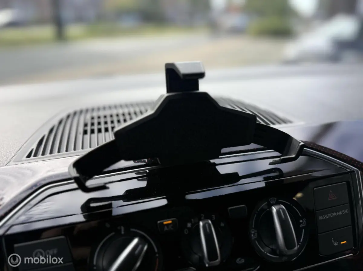 Up! 1.0 TSI GTI | PDC | Cruise | Dealer OH |