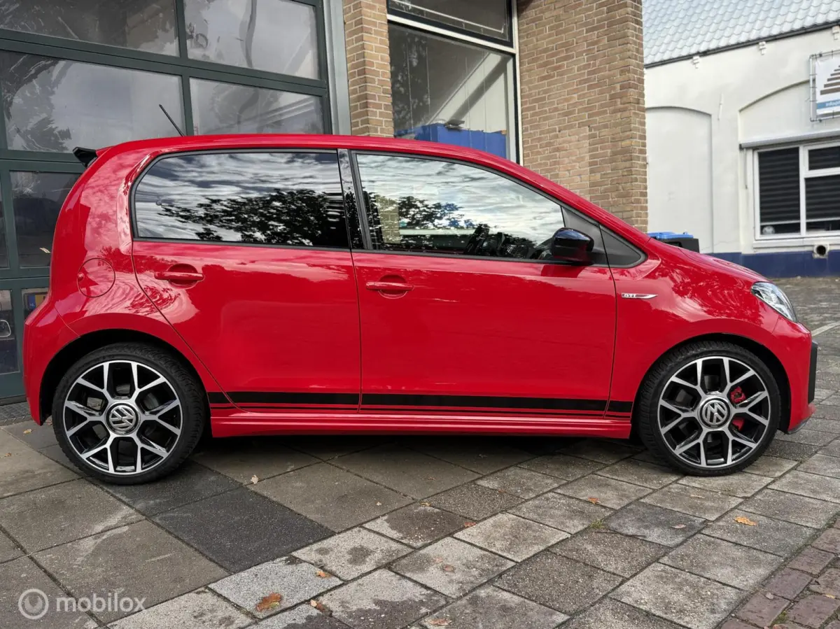 Up! 1.0 TSI GTI | PDC | Cruise | Dealer OH |