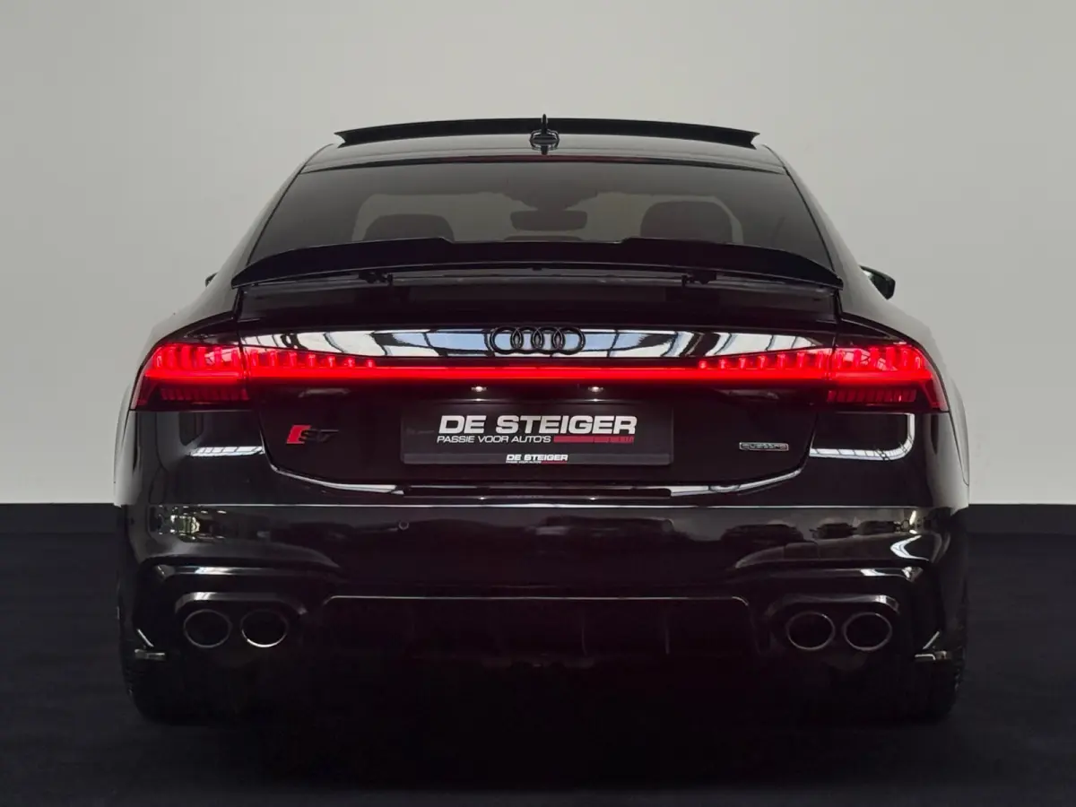 55 TFSI e quattro S7 Competition S line Pano ACC B&O RS Stoelen 360 Sfeer