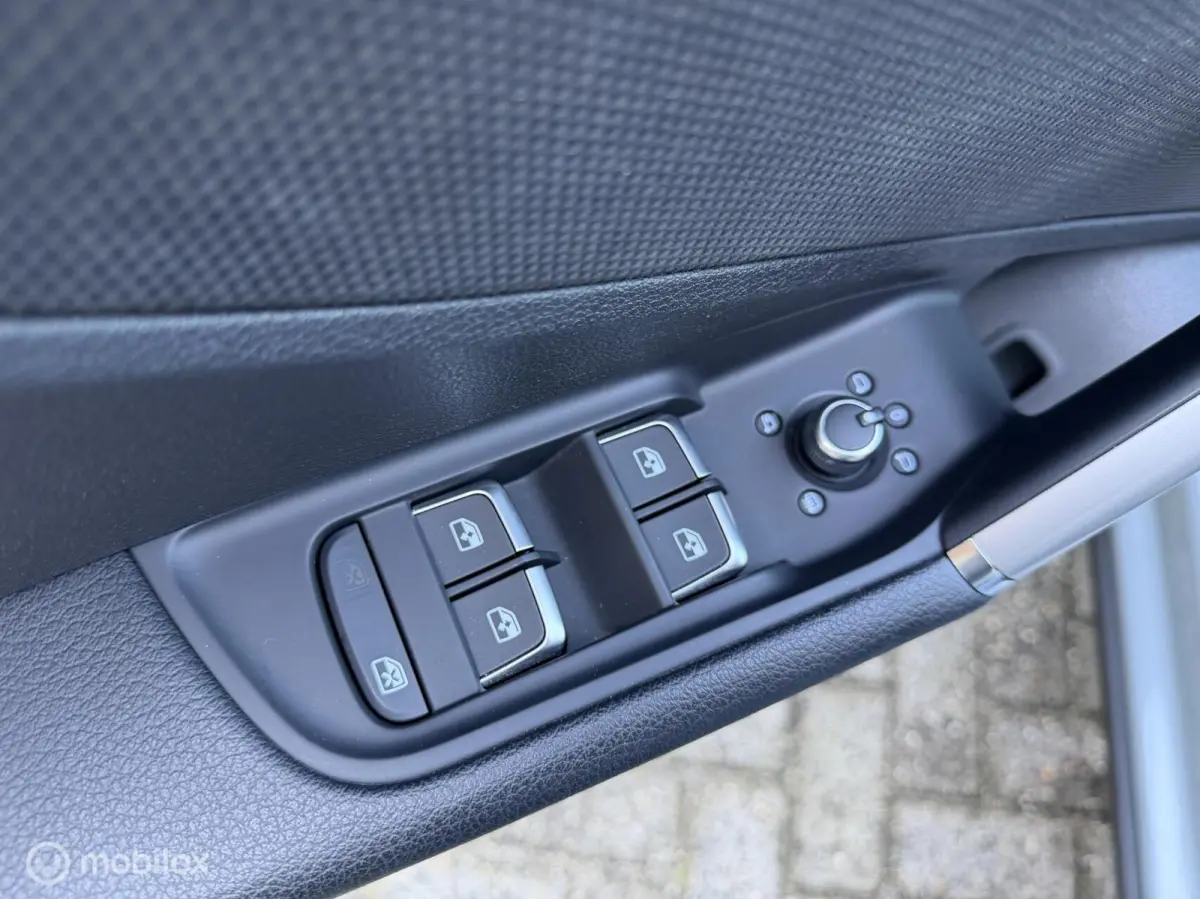 35 TFSI S-TRONIC S-LINE LED*NAVI*CLIMA*VIRTUAL*PDC*