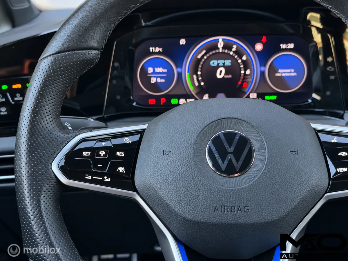 1.4 eHybrid GTE Black Style | PANO | HUD |IQ-LED