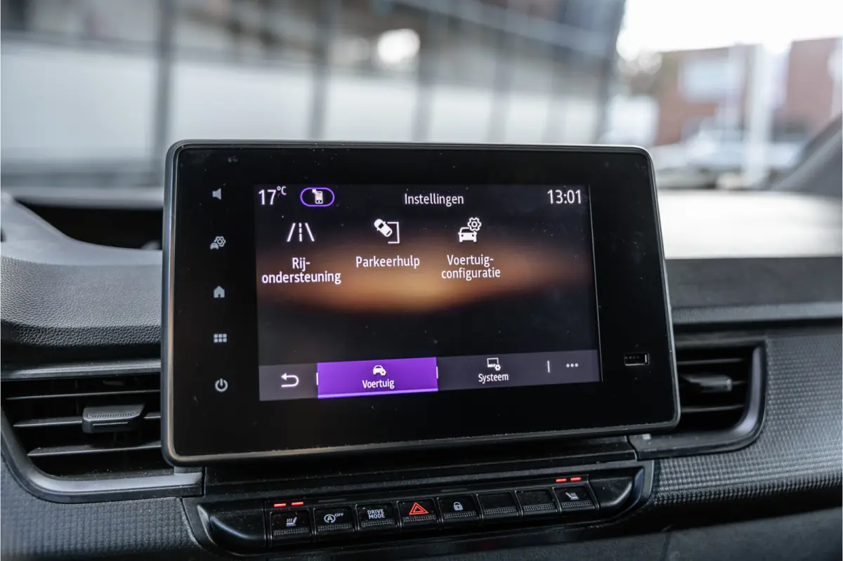 Sport 1.5 Blue dCi | ACC | LED | Trekhaak | Stoelverwarming | Blind Spot | Climate control | DAB | Orig. NL auto | Nieuwe APK | Dealer onderhouden
