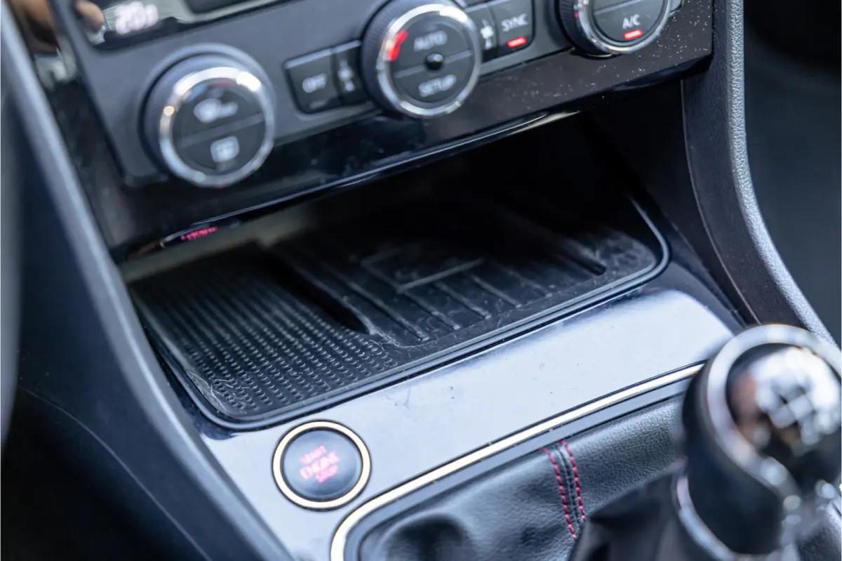 1.4 EcoTSI 150 PK FR | Camera | Bi-Xenon | CarPlay | Lederen bekleding | PDC | Cruise control | Airco | Nieuwe APK