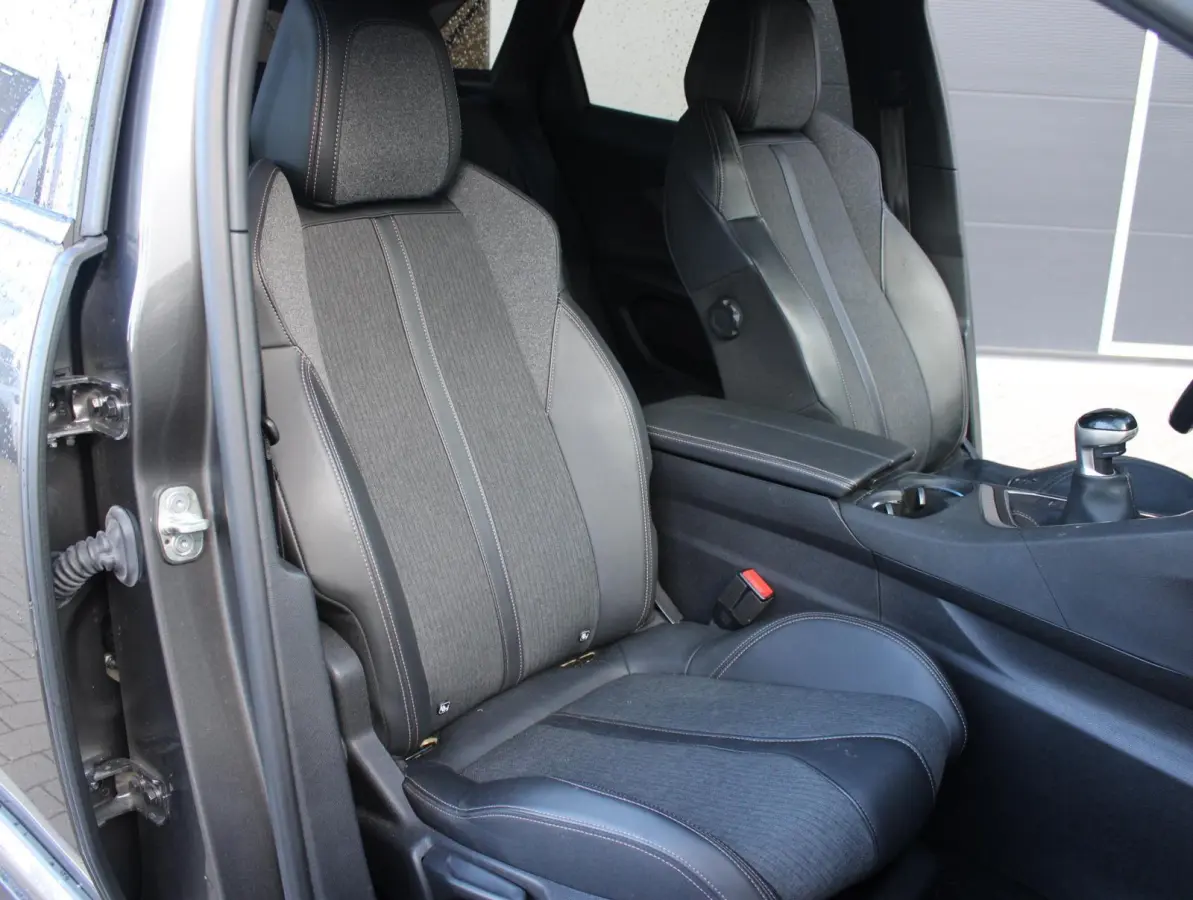 1.2 PureTech GT Line Keyless|LED|Carplay|Camera