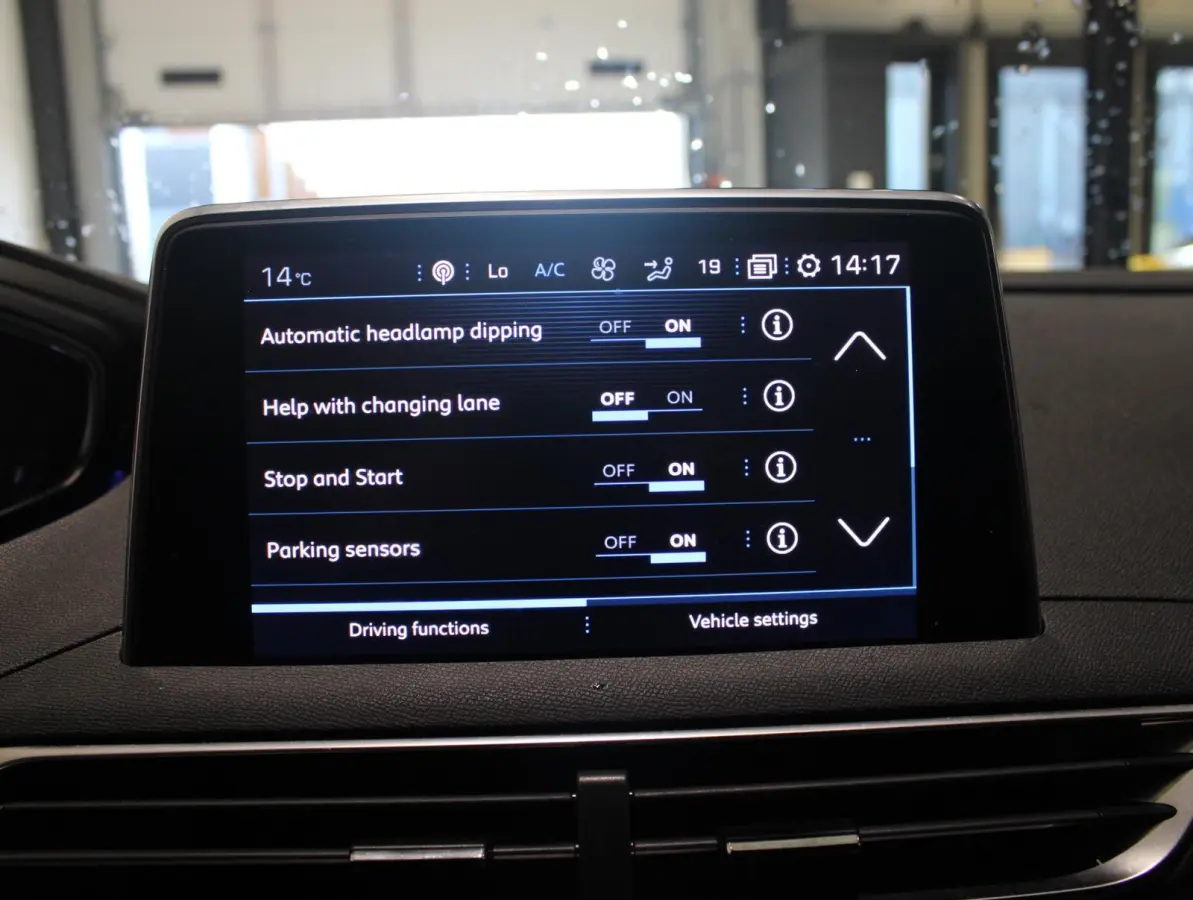 1.2 PureTech GT Line Keyless|LED|Carplay|Camera