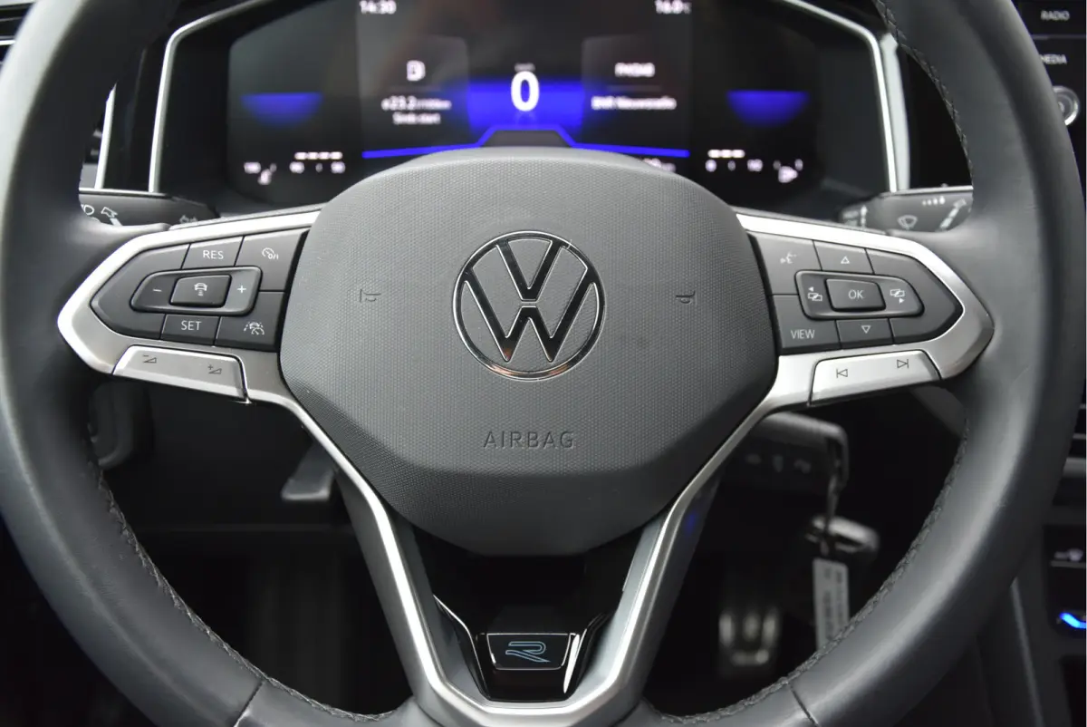 1.0 TSI 2 X R-Line Fabrieks garantie Nieuwstaat! NAP
