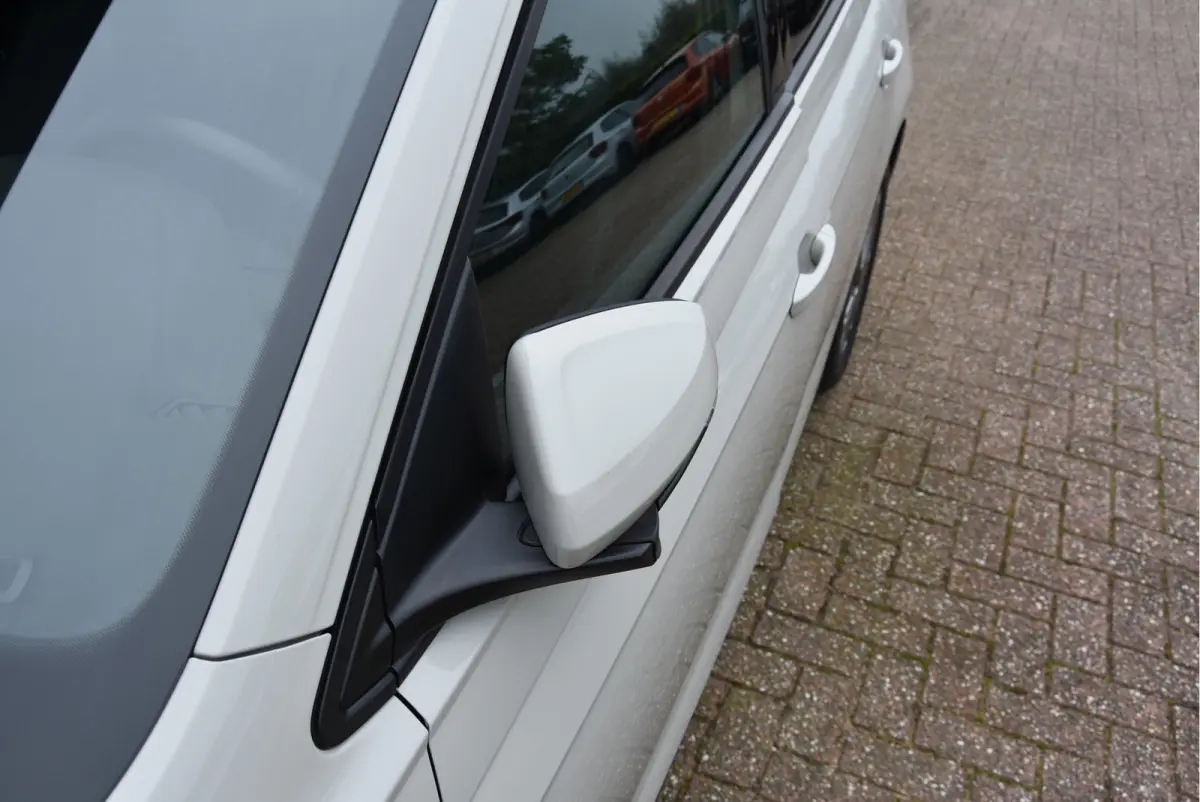 1.0 TSI 2 X R-Line Fabrieks garantie Nieuwstaat! NAP