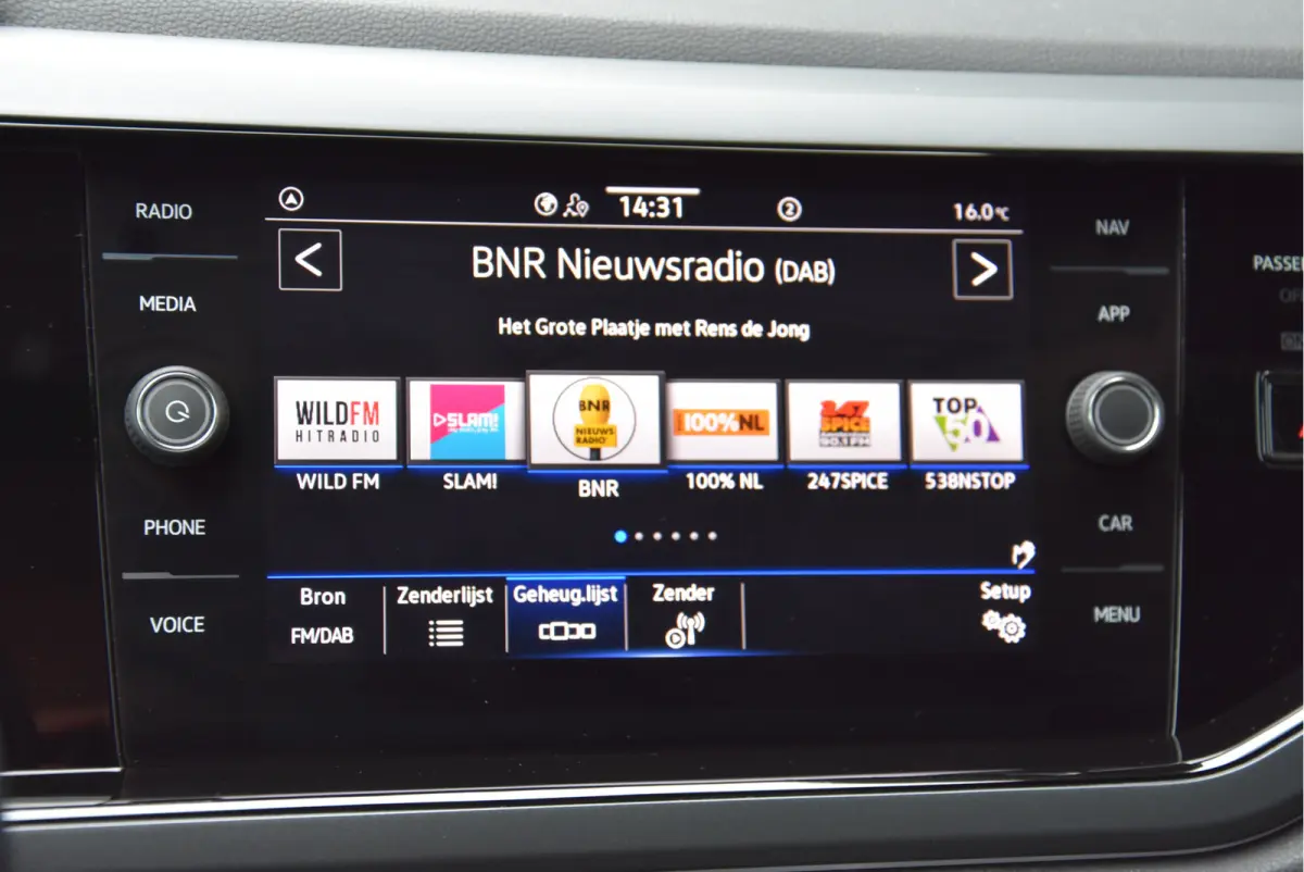 1.0 TSI 2 X R-Line Fabrieks garantie Nieuwstaat! NAP