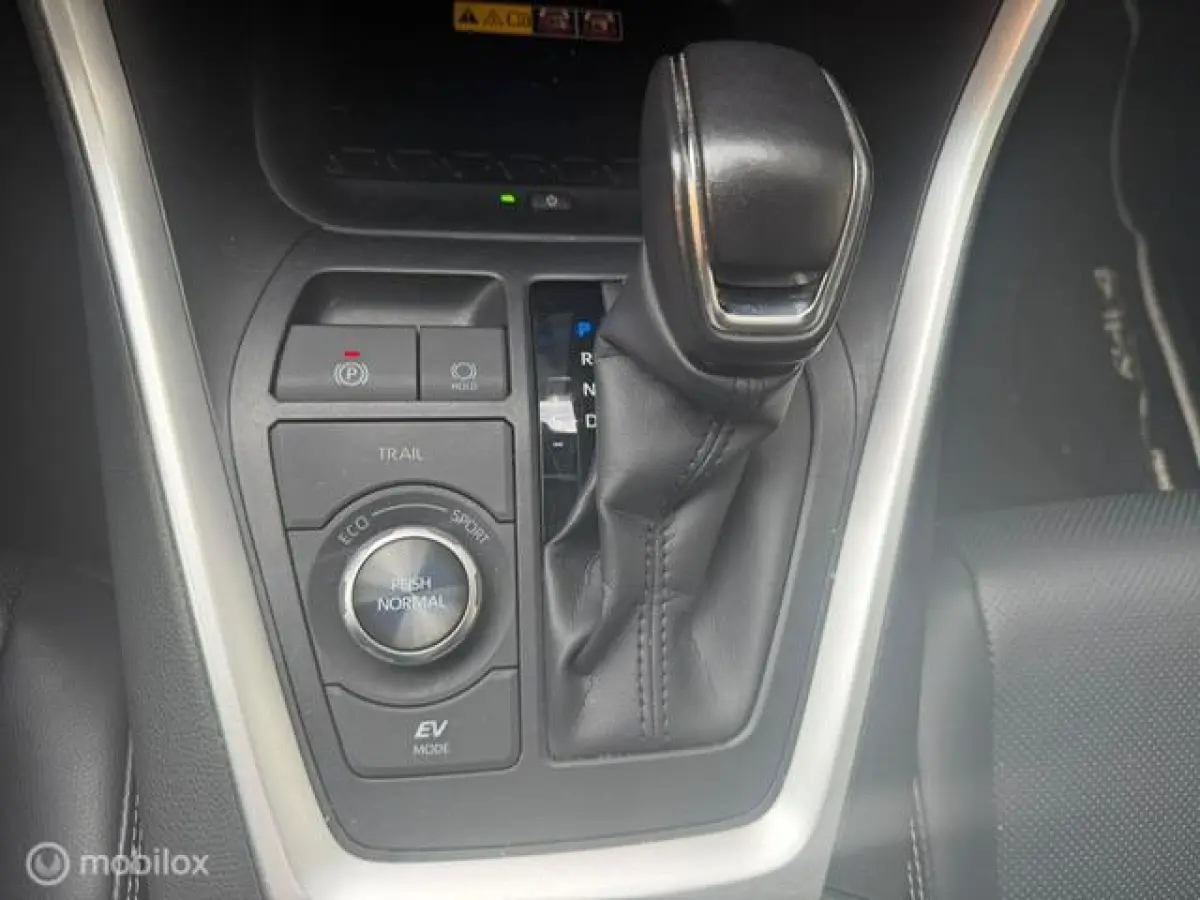 2.5 Hybrid AWD Executive Nieuwstaat