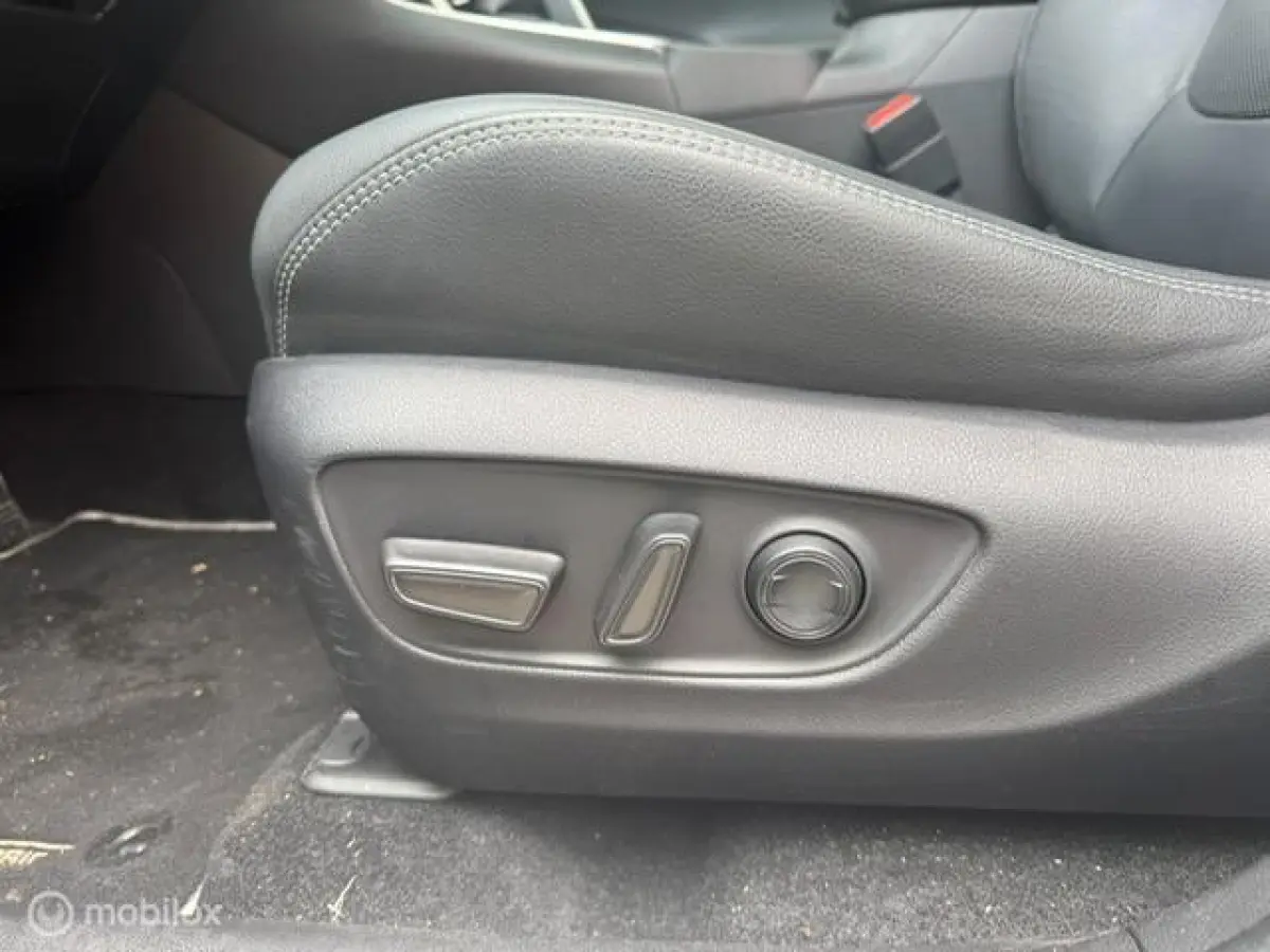 2.5 Hybrid AWD Executive Nieuwstaat