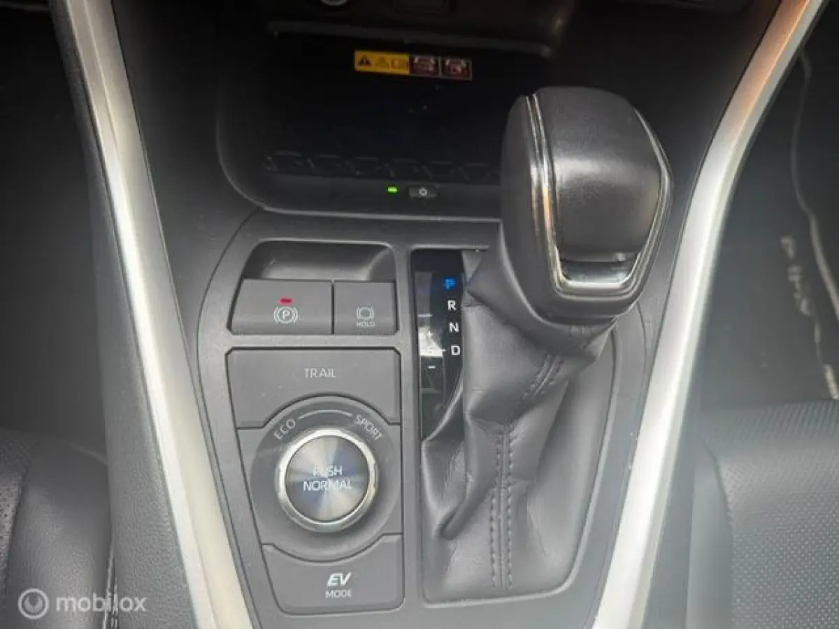 2.5 Hybrid AWD Executive Nieuwstaat