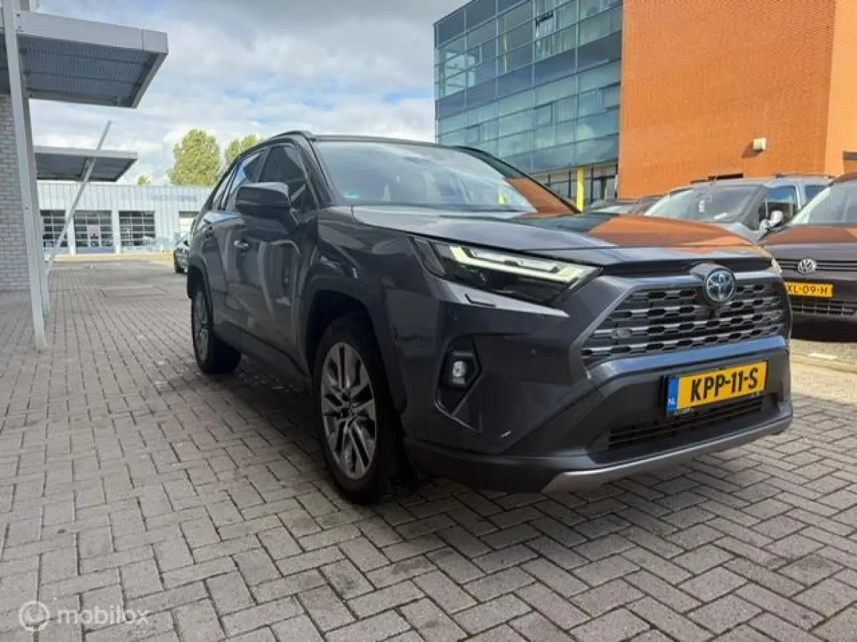 2.5 Hybrid AWD Executive Nieuwstaat