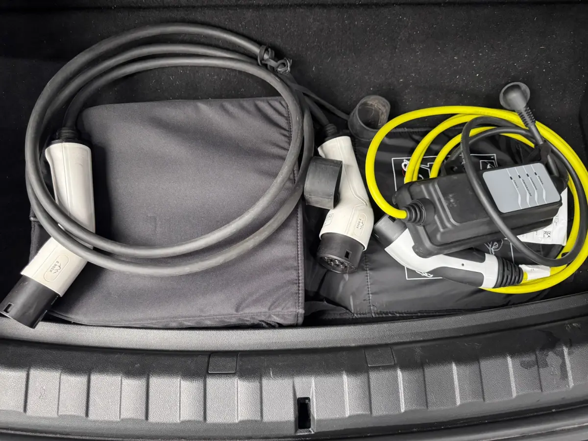 330e eDrive Edition M-Pakket Harman Kardon Stoelverwarming Leer