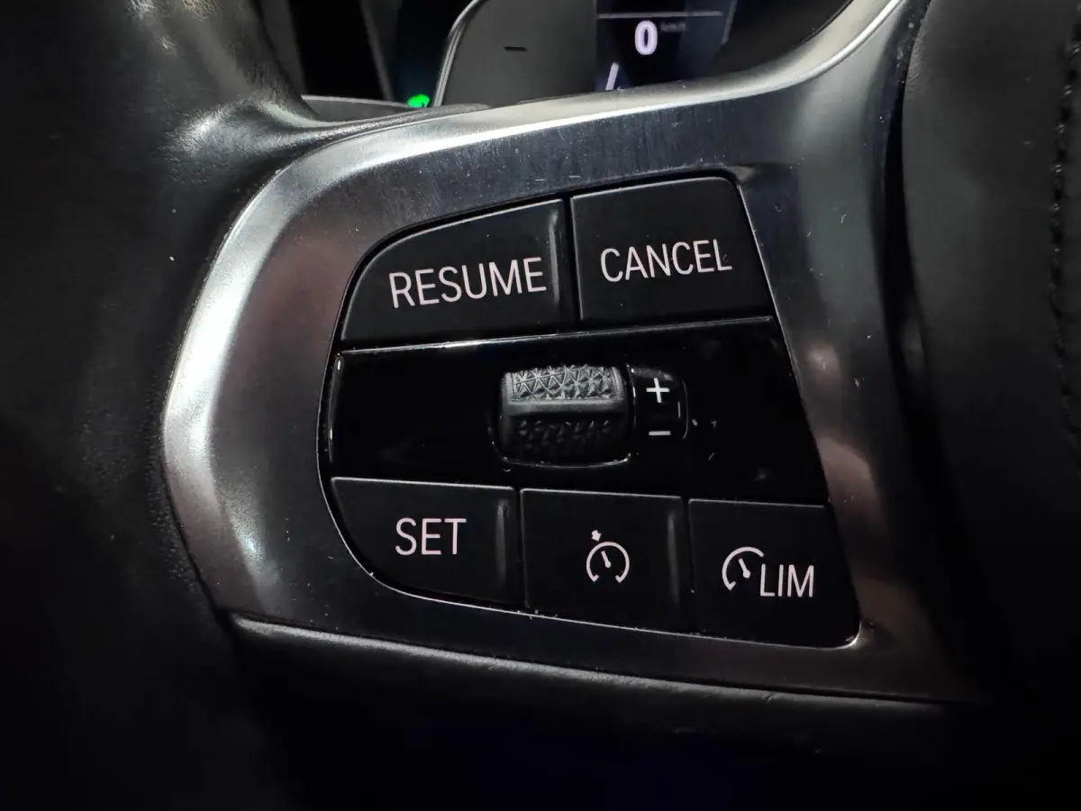 330e eDrive Edition M-Pakket Harman Kardon Stoelverwarming Leer