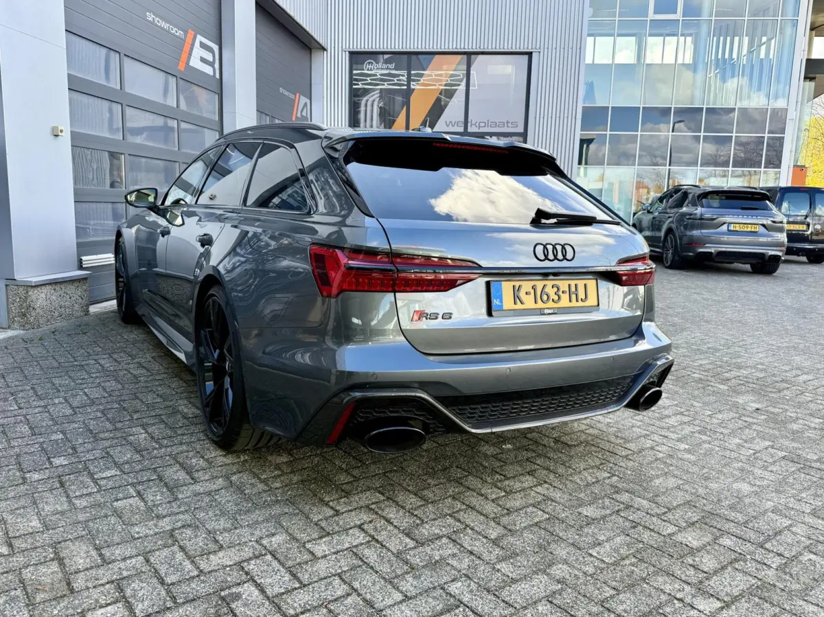 RS 6 TFSI quattro|ceramic|B&O 3D| full!