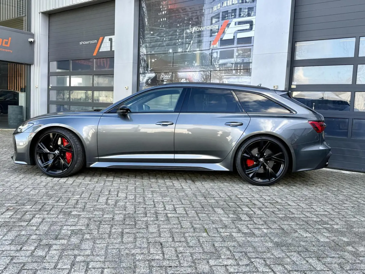 RS 6 TFSI quattro|ceramic|B&O 3D| full!