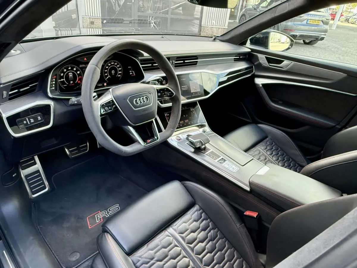 RS 6 TFSI quattro|ceramic|B&O 3D| full!