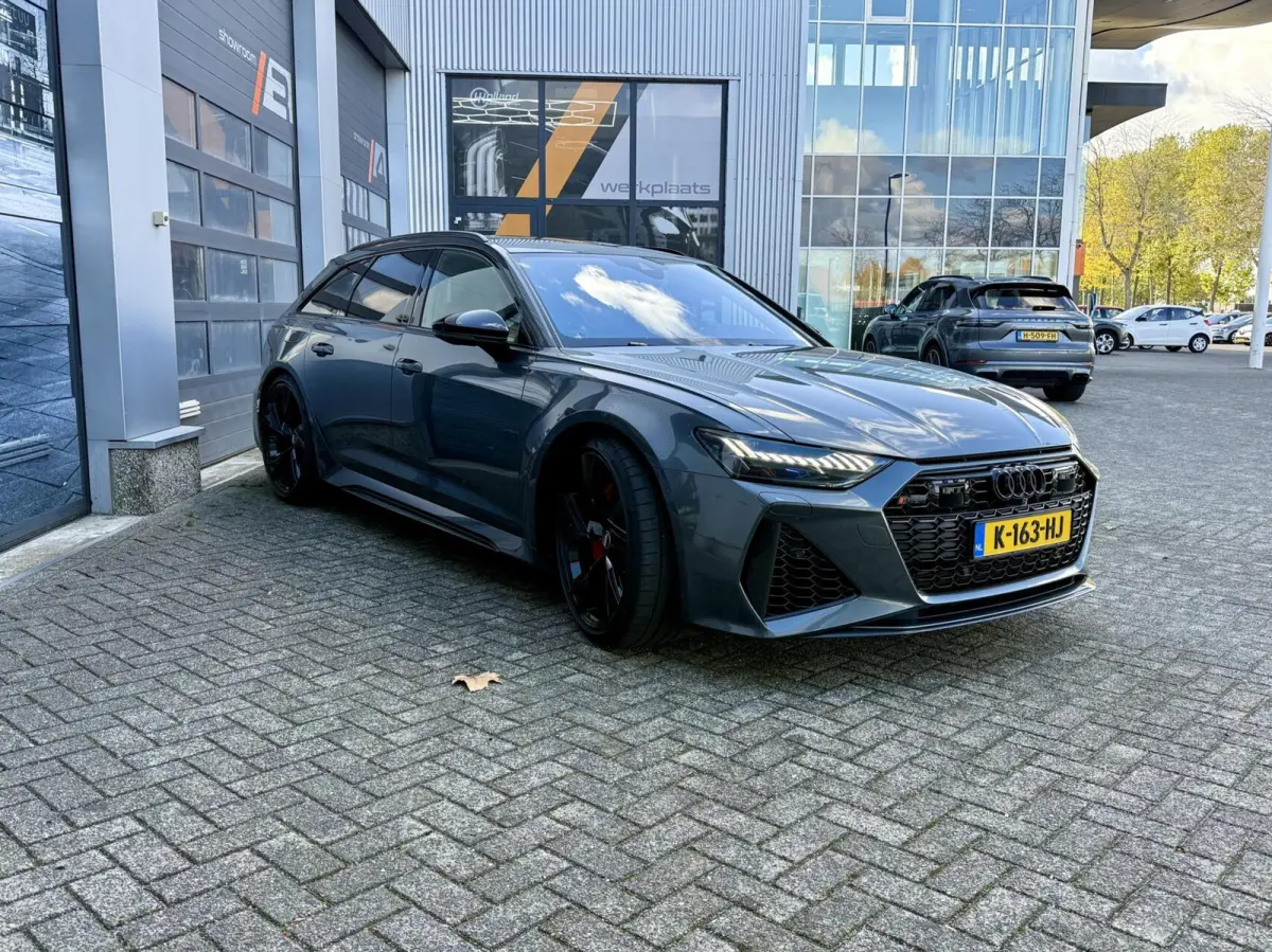 RS 6 TFSI quattro|ceramic|B&O 3D| full!