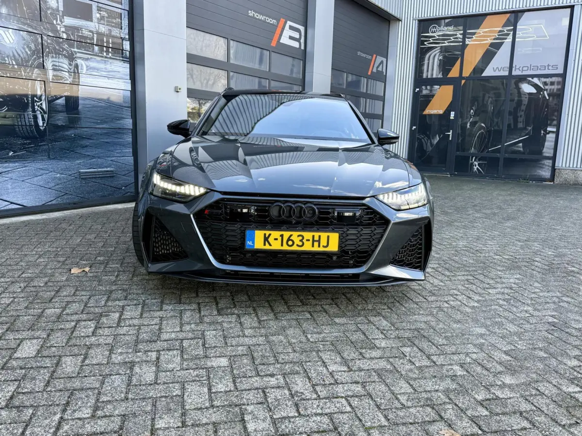 RS 6 TFSI quattro|ceramic|B&O 3D| full!