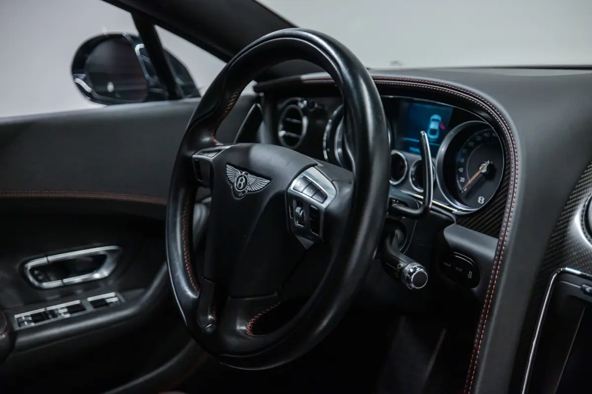 4.0 V8 S Btw auto, (€ 53.677,69 Ex B.T.W) DEALER AUTO Carbon interieur