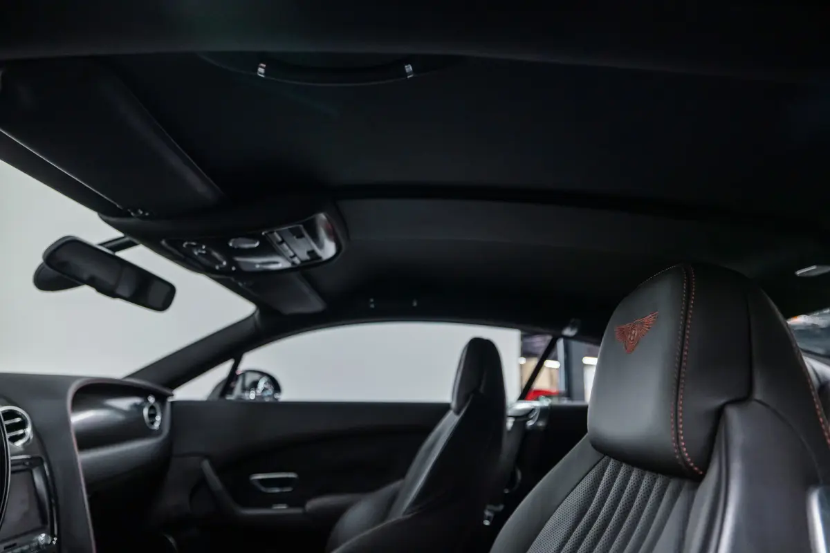 4.0 V8 S Btw auto, (€ 53.677,69 Ex B.T.W) DEALER AUTO Carbon interieur