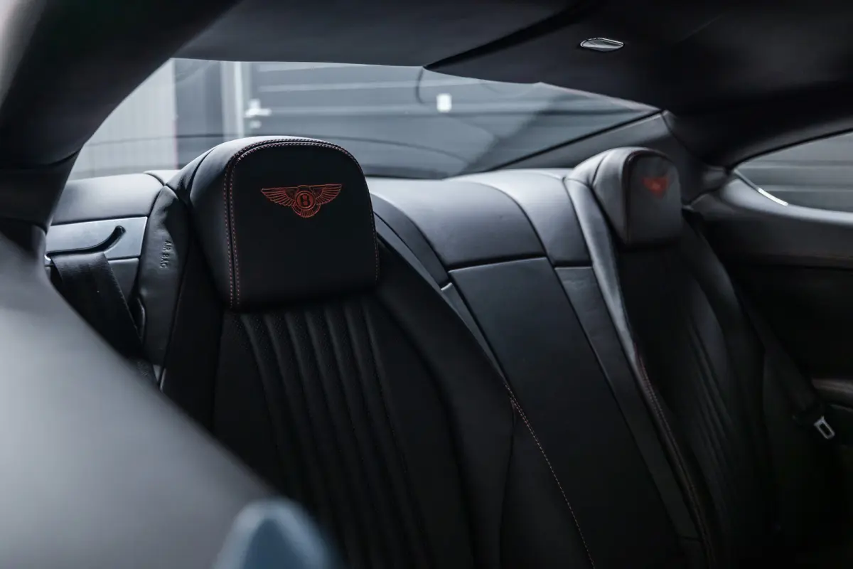 4.0 V8 S Btw auto, (€ 53.677,69 Ex B.T.W) DEALER AUTO Carbon interieur