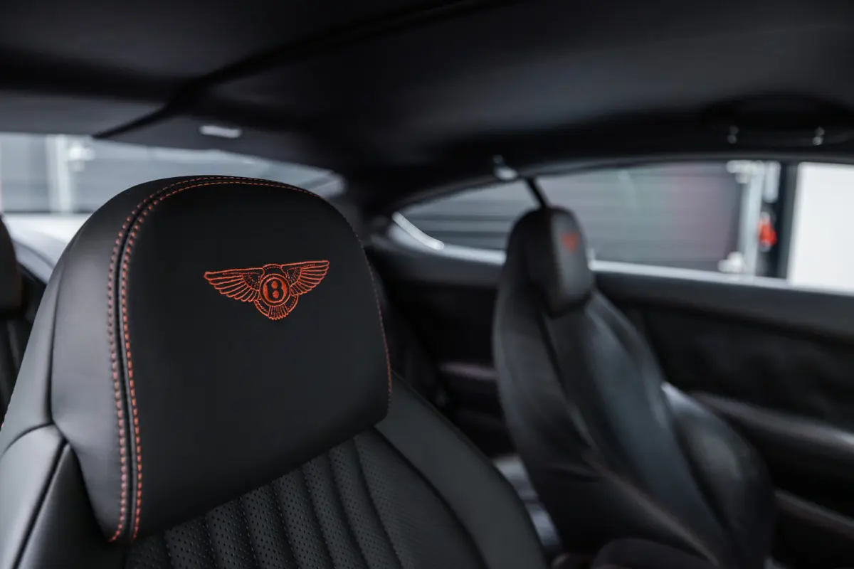 4.0 V8 S Btw auto, (€ 53.677,69 Ex B.T.W) DEALER AUTO Carbon interieur