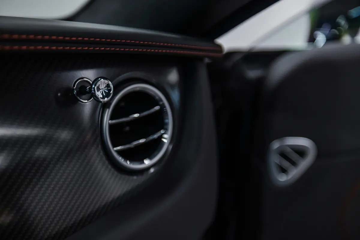 4.0 V8 S Btw auto, (€ 53.677,69 Ex B.T.W) DEALER AUTO Carbon interieur
