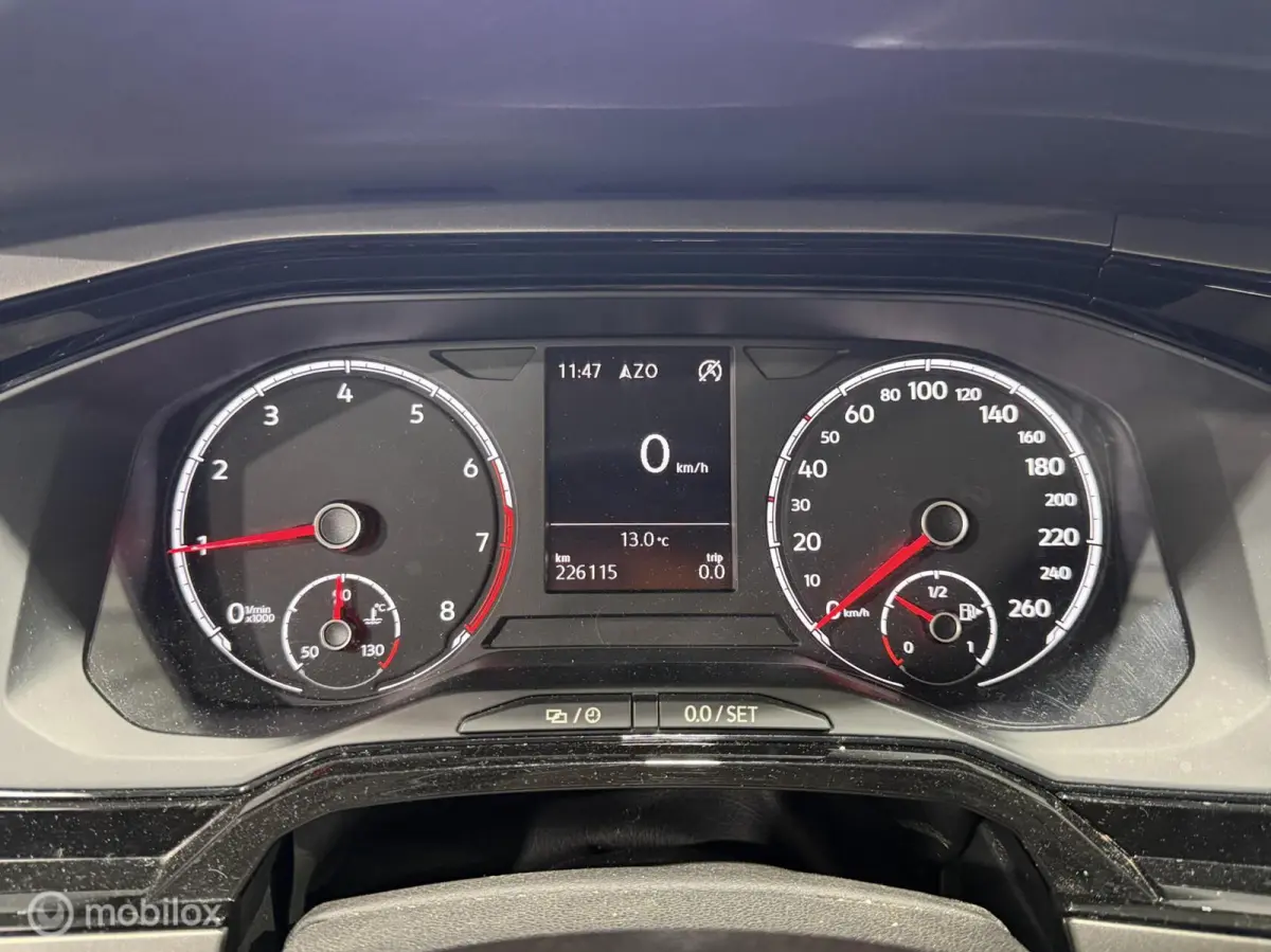 1.0 | 2019 | CarPlay | Adaptive Cruise | Lange APK