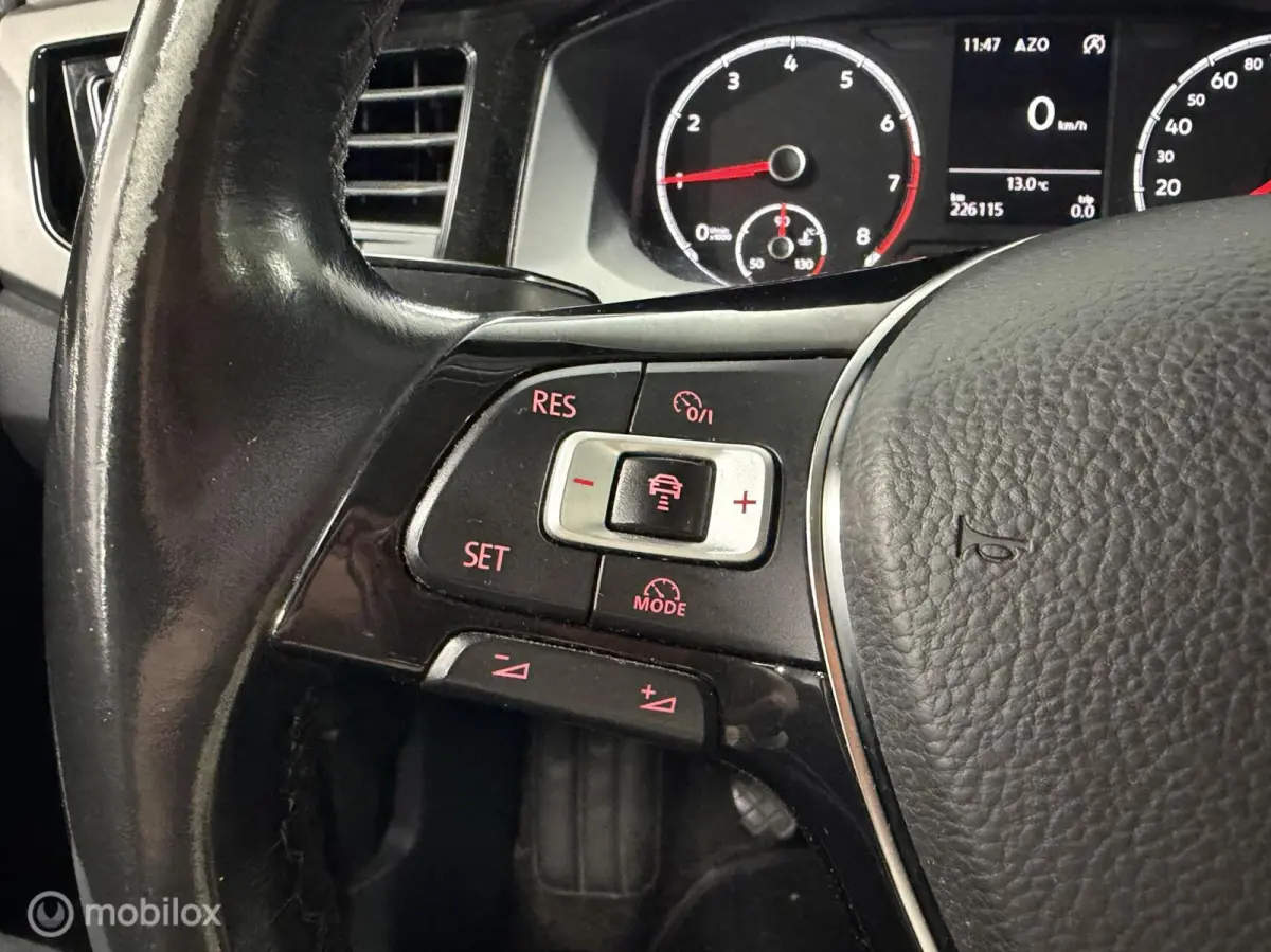 1.0 | 2019 | CarPlay | Adaptive Cruise | Lange APK