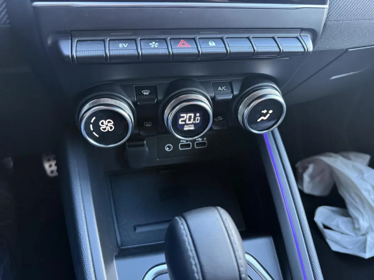 1.6 E-Tech Full Hybrid 145 esprit Alpine