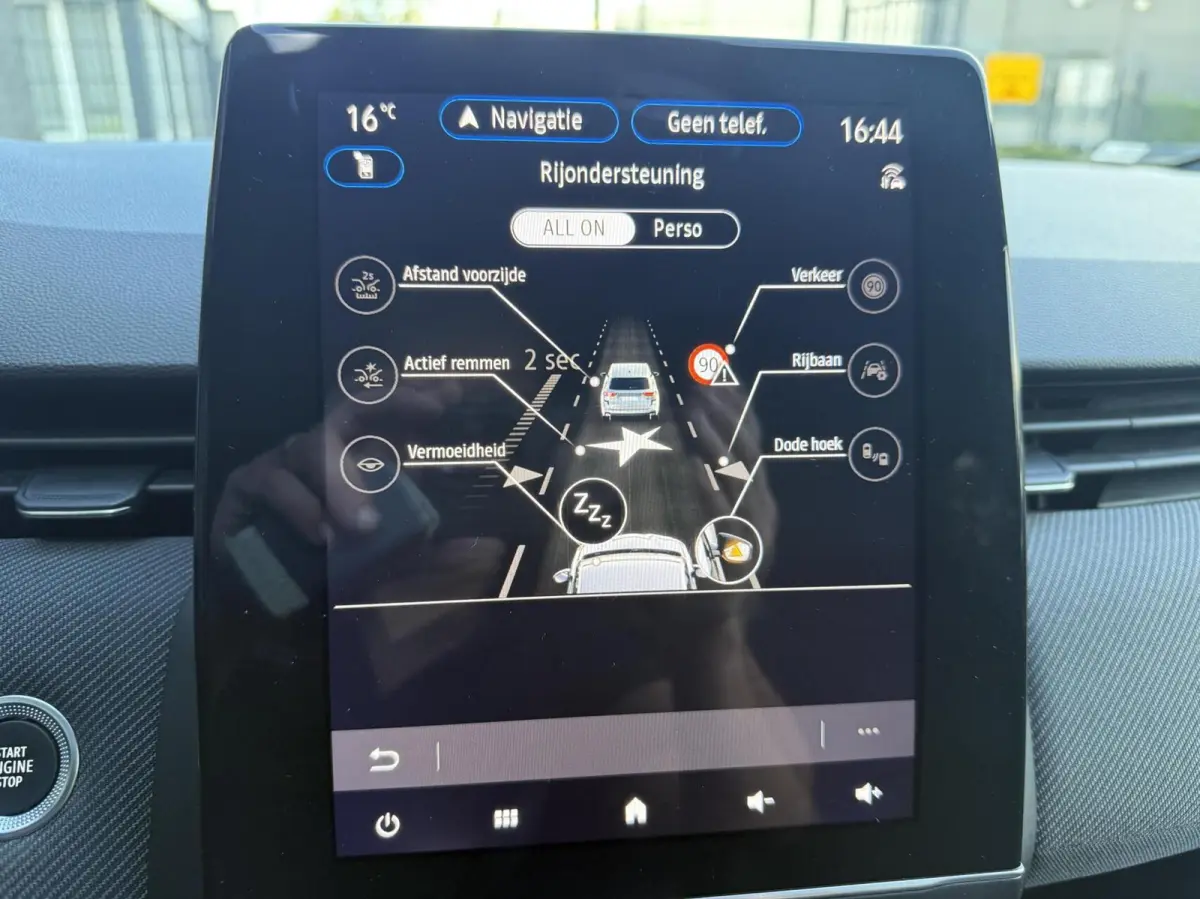 1.6 E-Tech Full Hybrid 145 esprit Alpine