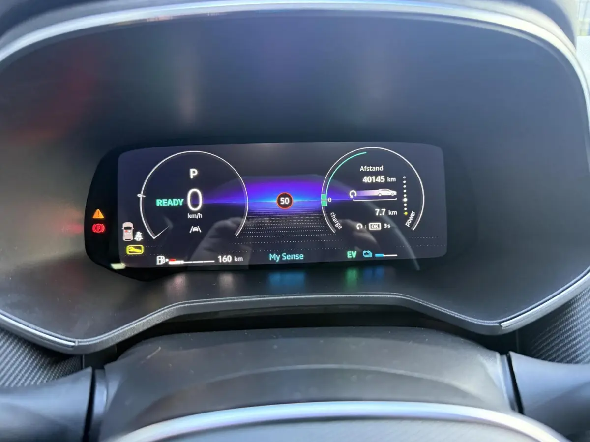 1.6 E-Tech Full Hybrid 145 esprit Alpine