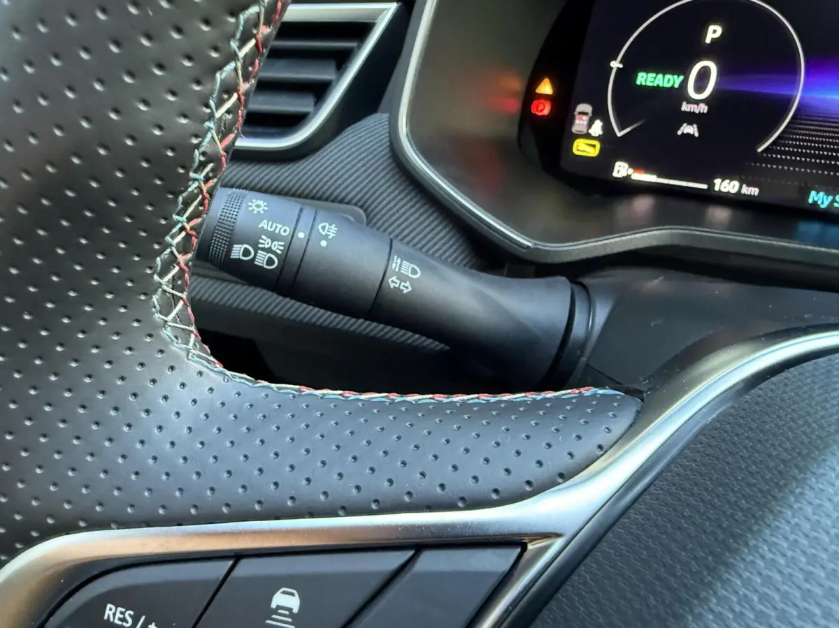1.6 E-Tech Full Hybrid 145 esprit Alpine
