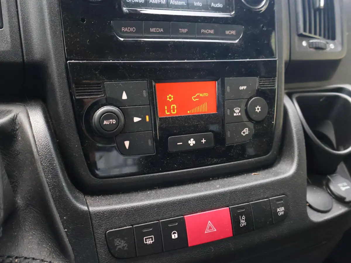 435 2.2 HDI 150 PK BAKWAGEN MEUBELBAK MET LAADLEP | LUCHTVERING | DHOLLANDIA | CLIMATE | CRUISE CONTROL