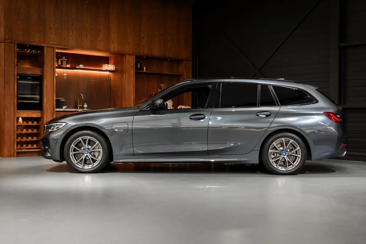 330e Business Edition Plus M Sport | Stuurwielverwarming | Dealer Onderhouden
