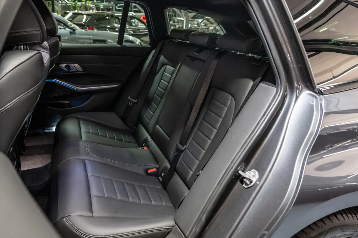 330e Business Edition Plus M Sport | Stuurwielverwarming | Dealer Onderhouden