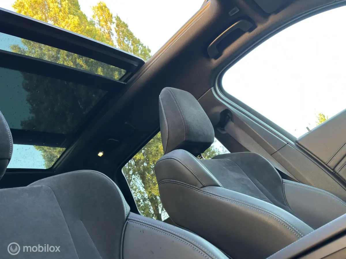 xDrive25e M-pakket Pano trekhaak HK HuD