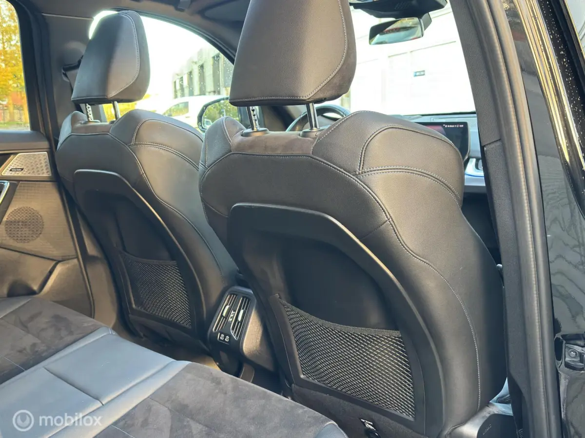 xDrive25e M-pakket Pano trekhaak HK HuD