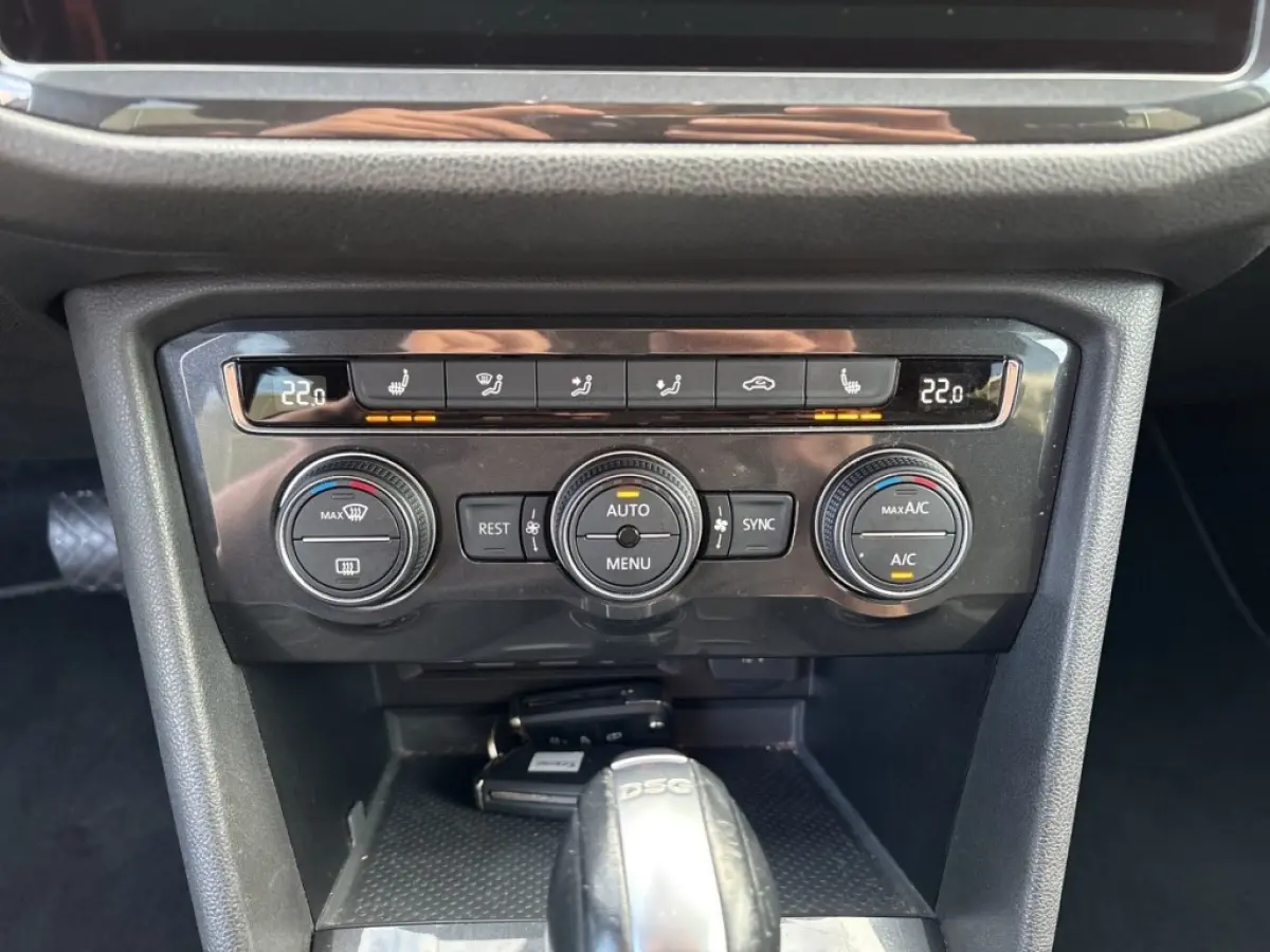 1.5 TSI DSG HIGHLINE 7P CAMERA/ELEK-KLEP/HUD/ACC/STOELVERW/CARPLAY