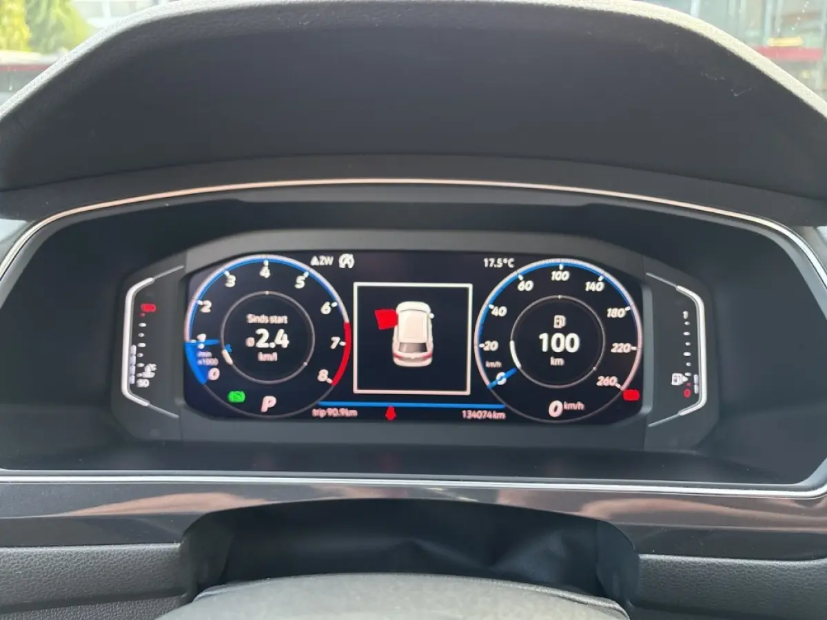 1.5 TSI DSG HIGHLINE 7P CAMERA/ELEK-KLEP/HUD/ACC/STOELVERW/CARPLAY
