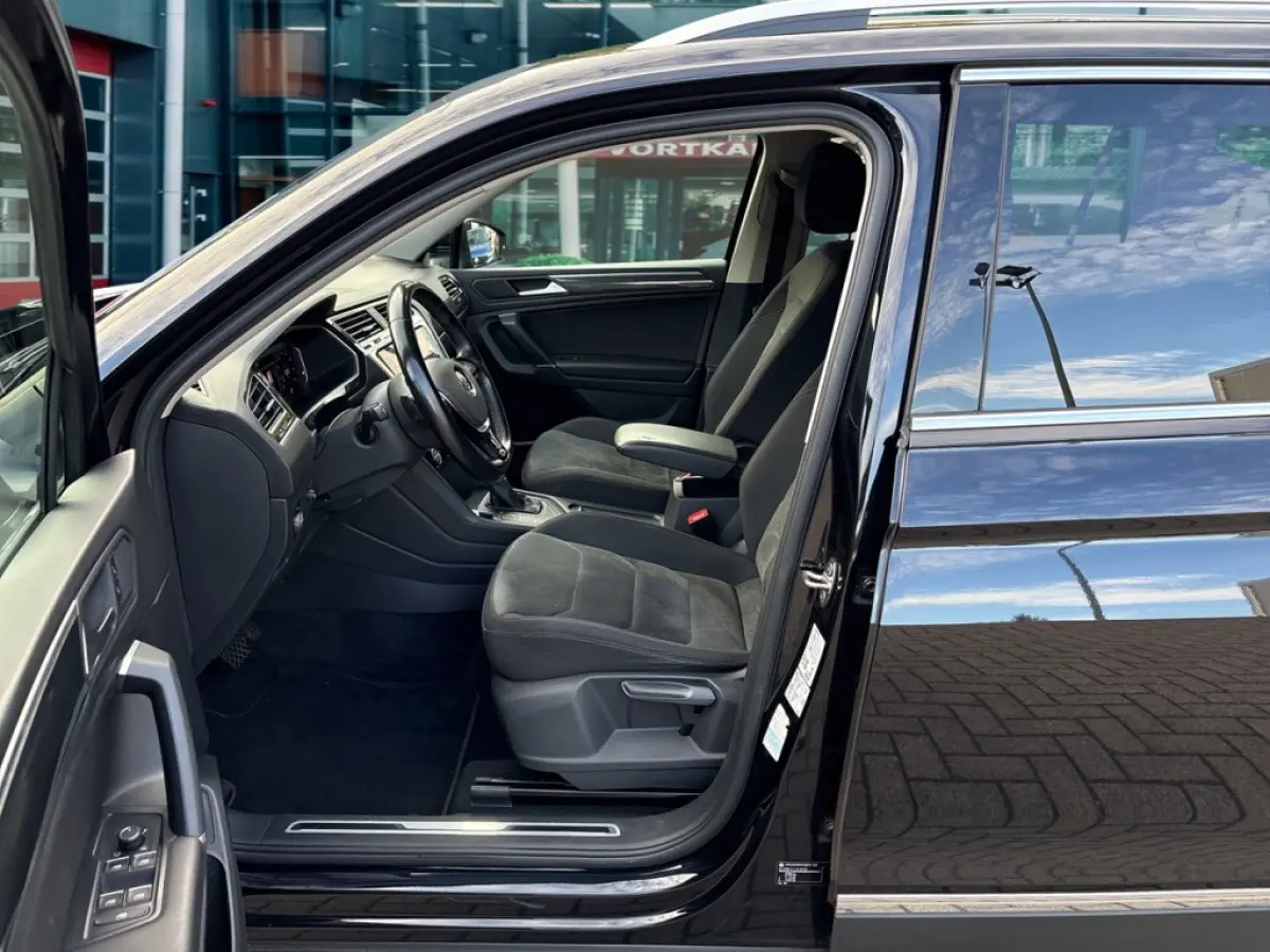 1.5 TSI DSG HIGHLINE 7P CAMERA/ELEK-KLEP/HUD/ACC/STOELVERW/CARPLAY