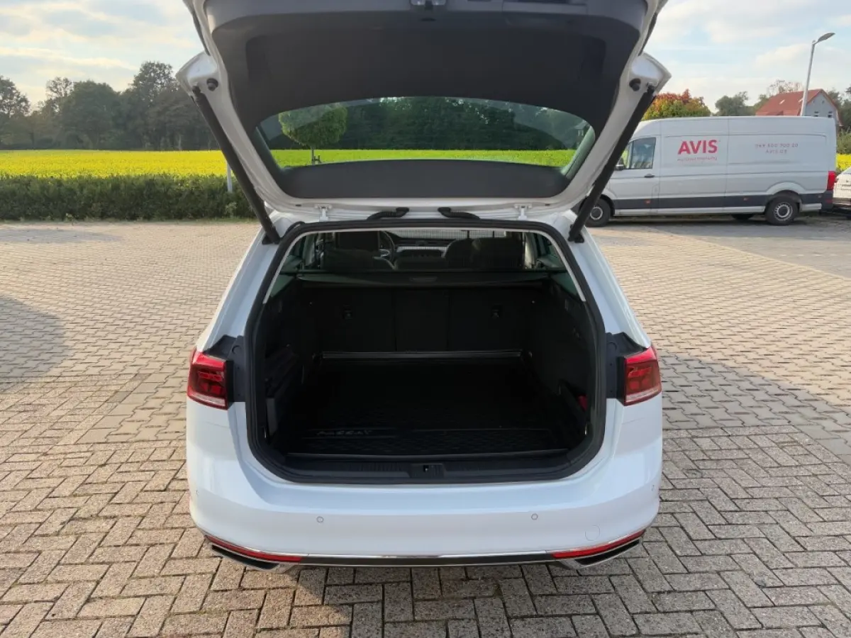 1.4 TSI GTE LEDER/PANO-DAK/TREKHAAK/360CAM/E-KLEP/HUD/ACC/STOEL+STUURVERW