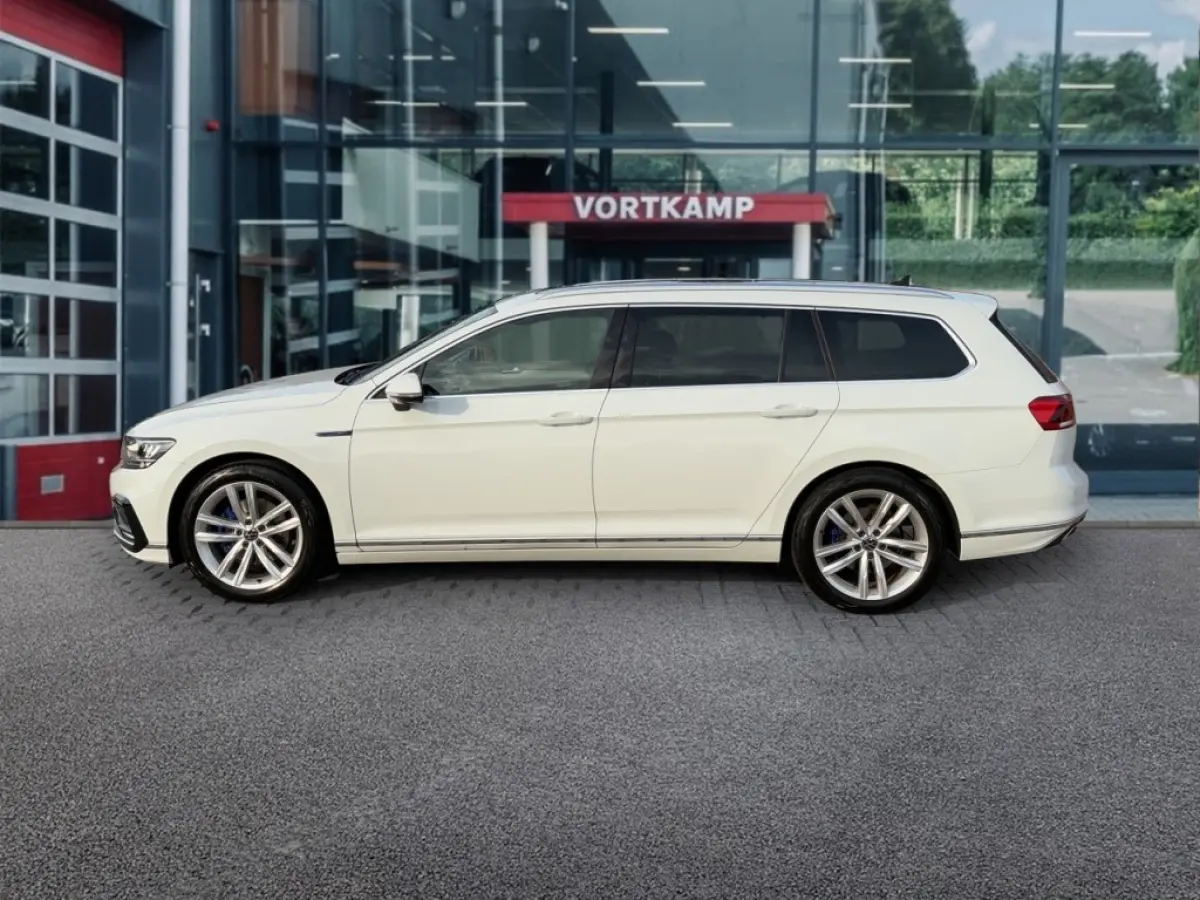 1.4 TSI GTE LEDER/PANO-DAK/TREKHAAK/360CAM/E-KLEP/HUD/ACC/STOEL+STUURVERW