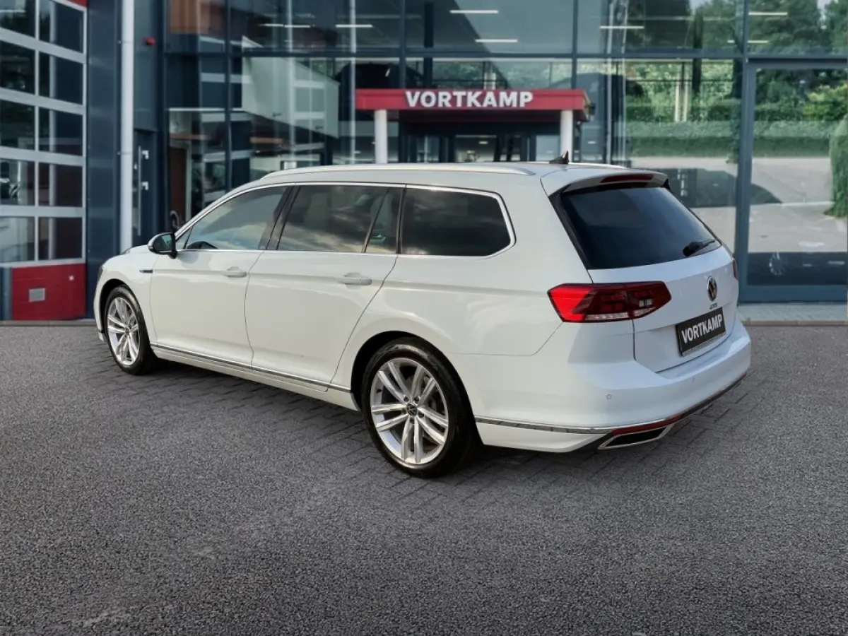 1.4 TSI GTE LEDER/PANO-DAK/TREKHAAK/360CAM/E-KLEP/HUD/ACC/STOEL+STUURVERW