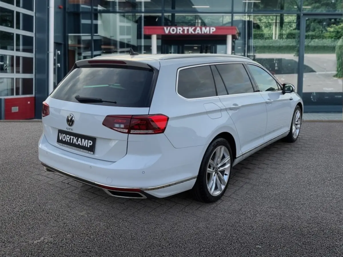 1.4 TSI GTE LEDER/PANO-DAK/TREKHAAK/360CAM/E-KLEP/HUD/ACC/STOEL+STUURVERW
