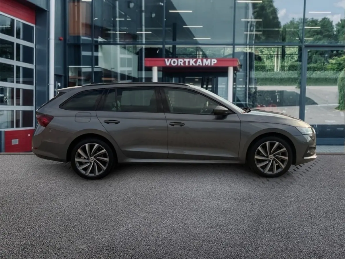 1.4 TSI iV AMBITION CAMERA/CRUISE/STOEL+STUURVERW/CARPLAY