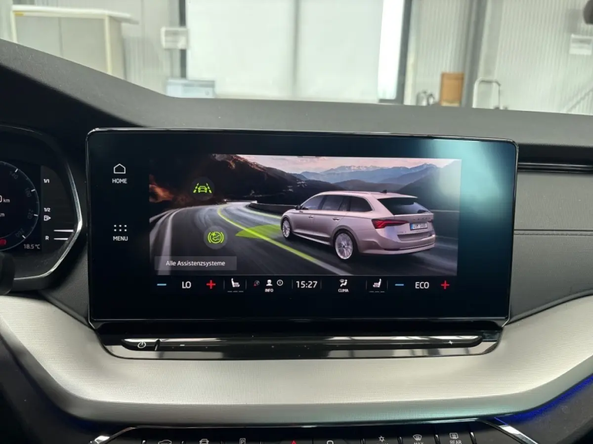 1.4 TSI iV AMBITION CAMERA/CRUISE/STOEL+STUURVERW/CARPLAY